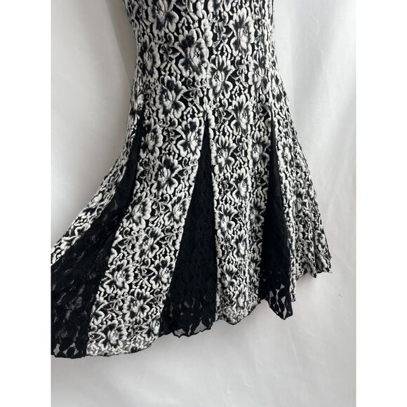 a'reve Romantic Lace Insert Floral Mini Dress Black White Size S Retro A Line - Picture 8 of 12